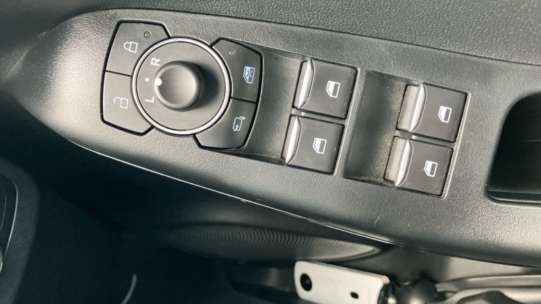 Ford Puma 1.0 EcoBoost Hybrid mHEV ST-Line 5dr Petrol Hatchback